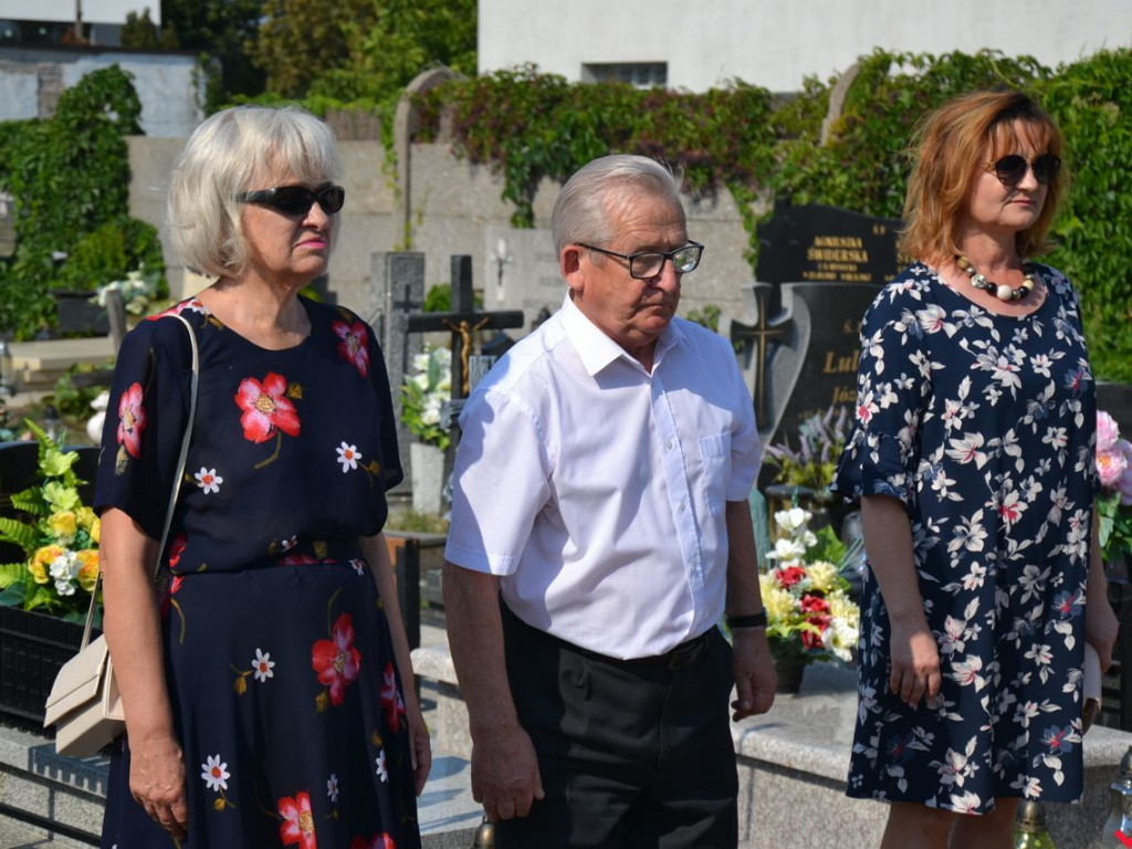 Wtedy lato też było gorące. Hołd na cmentarzu w rocznicę wybuchu wojny