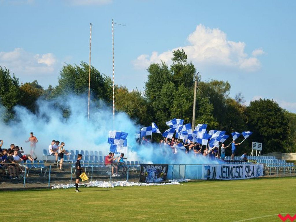 Orlik przegrywa drugi mecz derbowy. Gracze Sparty-Sklejki wywożą z Miłosławia komplet punktów