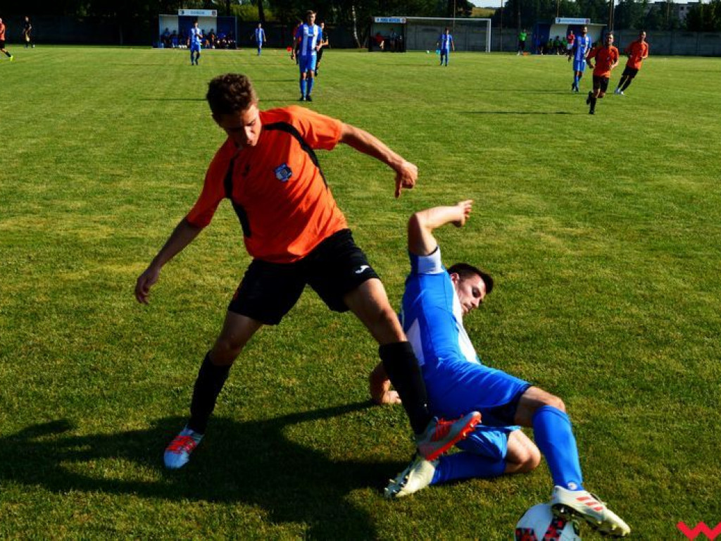 Orlik przegrywa drugi mecz derbowy. Gracze Sparty-Sklejki wywożą z Miłosławia komplet punktów