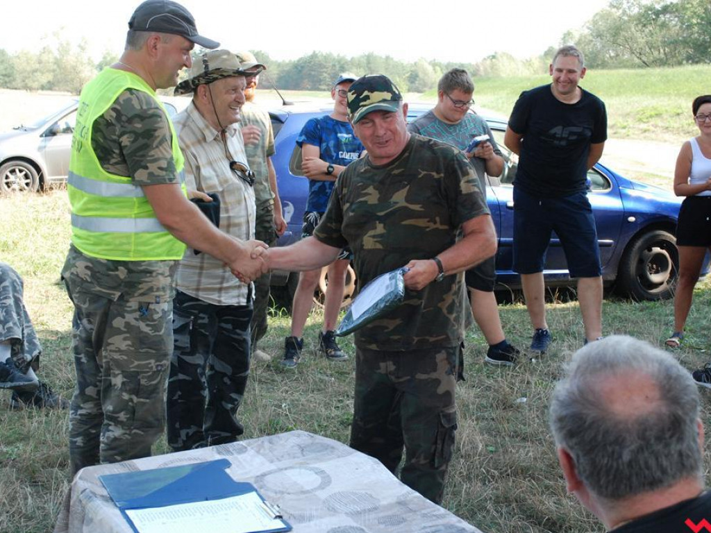 Pogoda rozpieszczała, za to ryby nie brały. Zawody wędkarskie nad Wartą