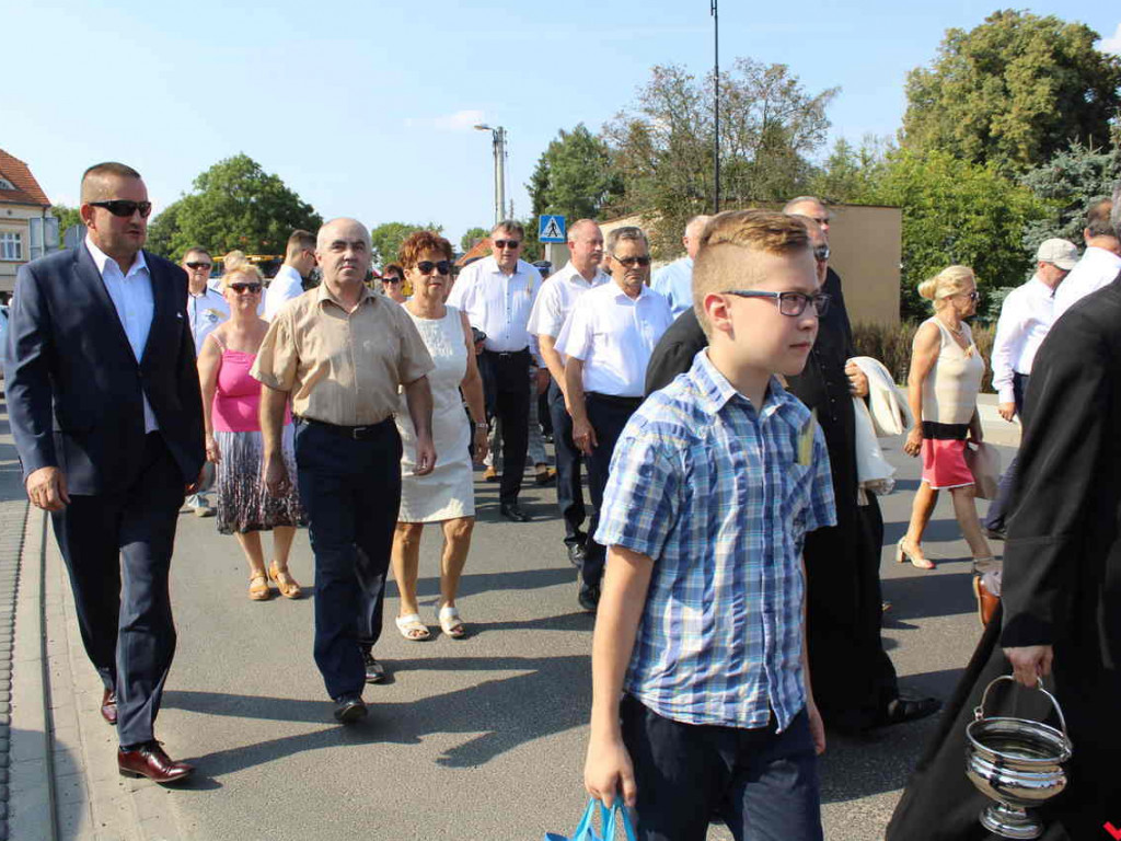 Rolnicy i działacze odznaczeni podczas święta plonów. Dożynki powiatowe w skwarze