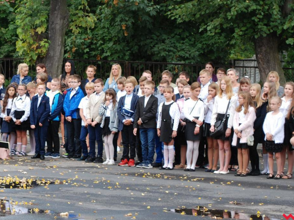 Uczniowie z Pyzdr rozpoczęli nowy rok szkolny