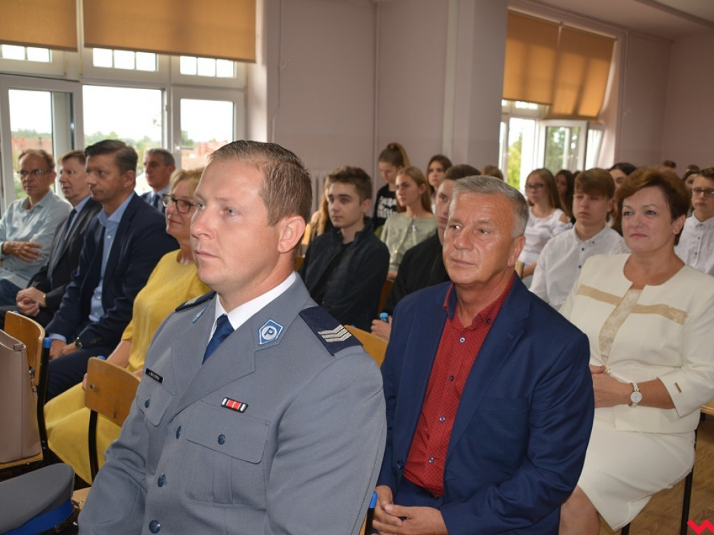 Pierwszy dzwonek po wakacjach. Tak wyglądała powiatowa inauguracja roku szkolnego