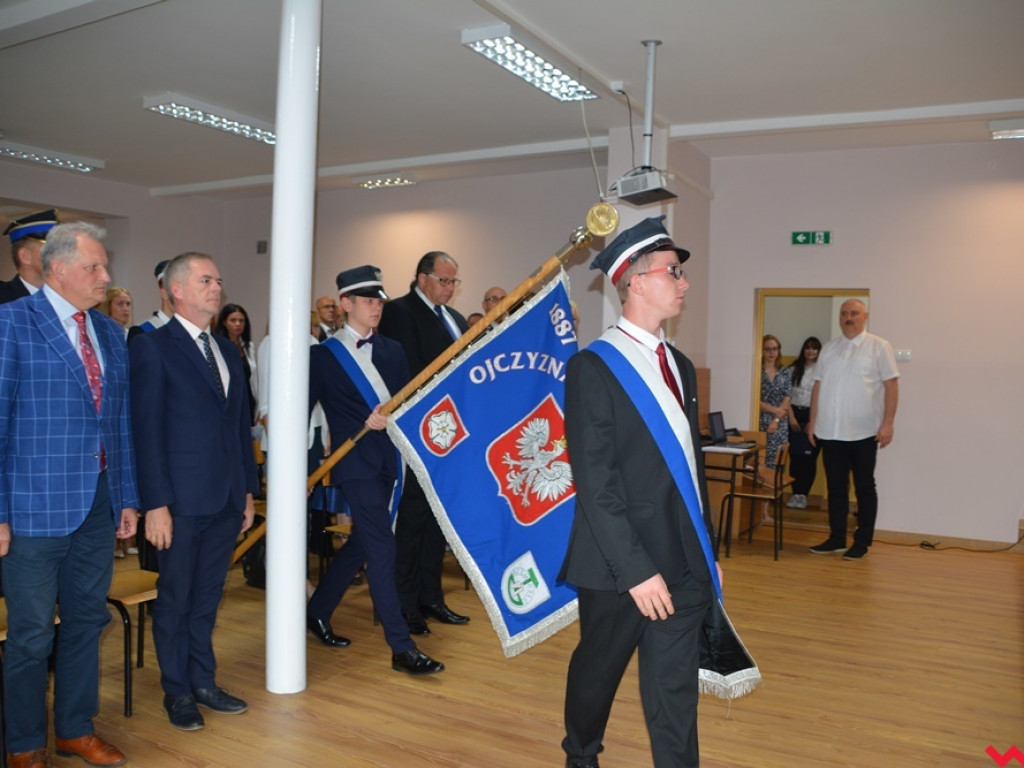 Pierwszy dzwonek po wakacjach. Tak wyglądała powiatowa inauguracja roku szkolnego