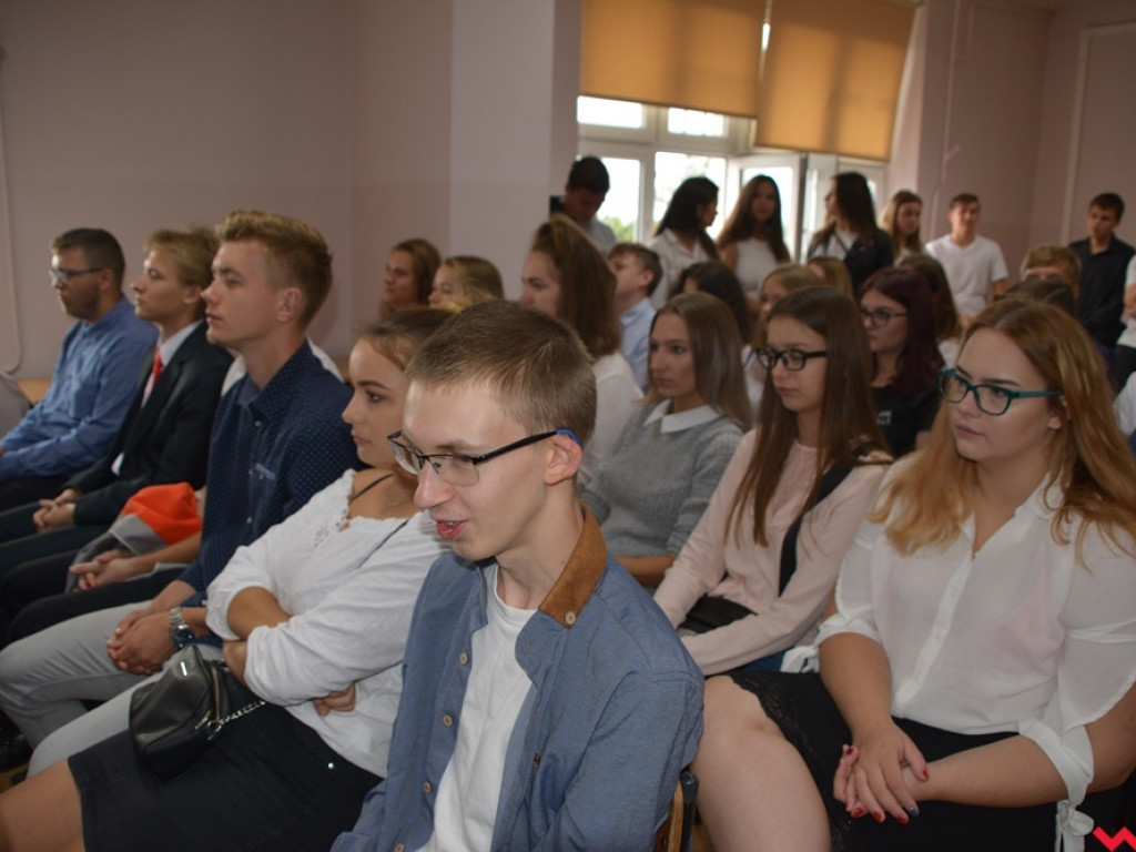 Pierwszy dzwonek po wakacjach. Tak wyglądała powiatowa inauguracja roku szkolnego