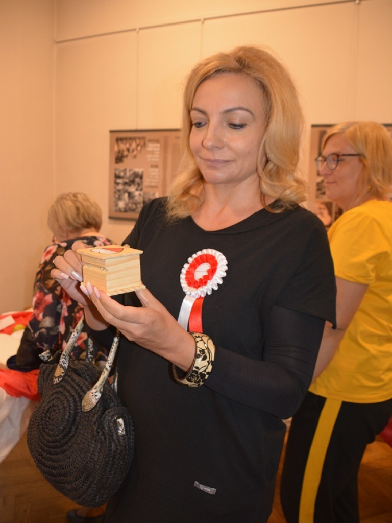 Przypomnieli twórczość Prusa, Sienkiewicza i Konopnickiej. Narodowe Czytanie we Wrześni