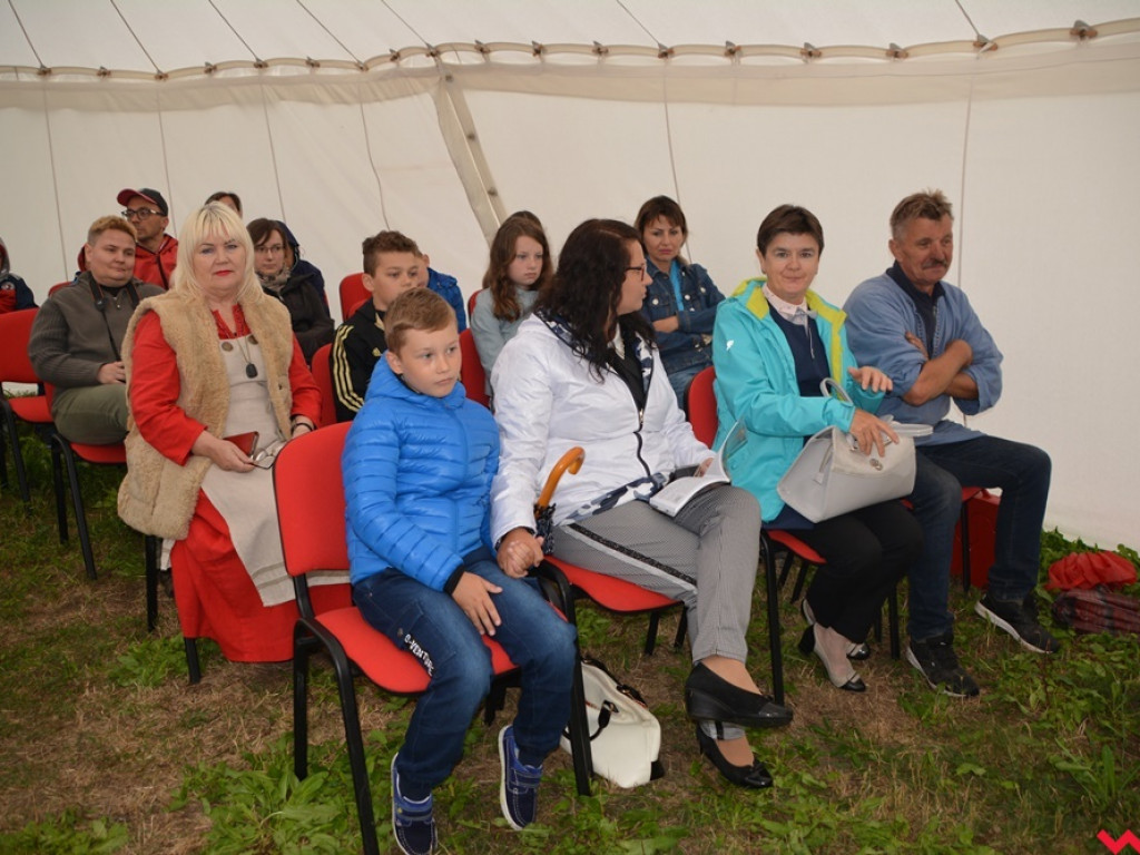 Zaczytane Grzybowo. „Dobra pani” Elizy Orzeszkowej na grodzisku