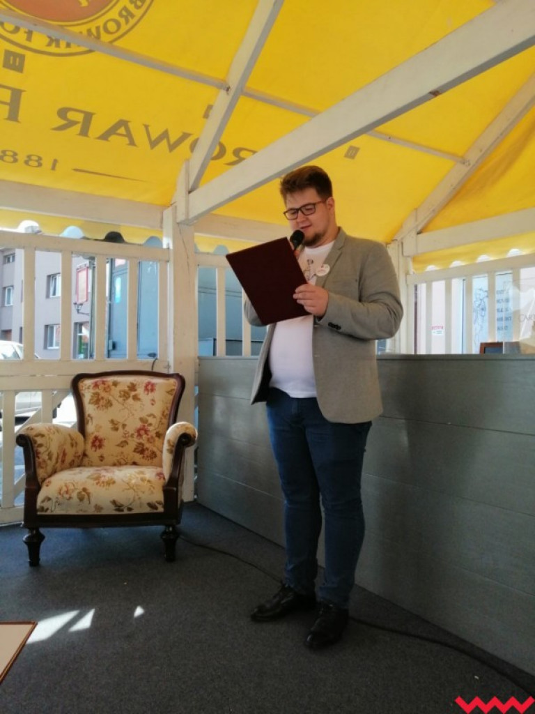 Fragmenty polskich nowel odczytywano na miłosławskim rynku