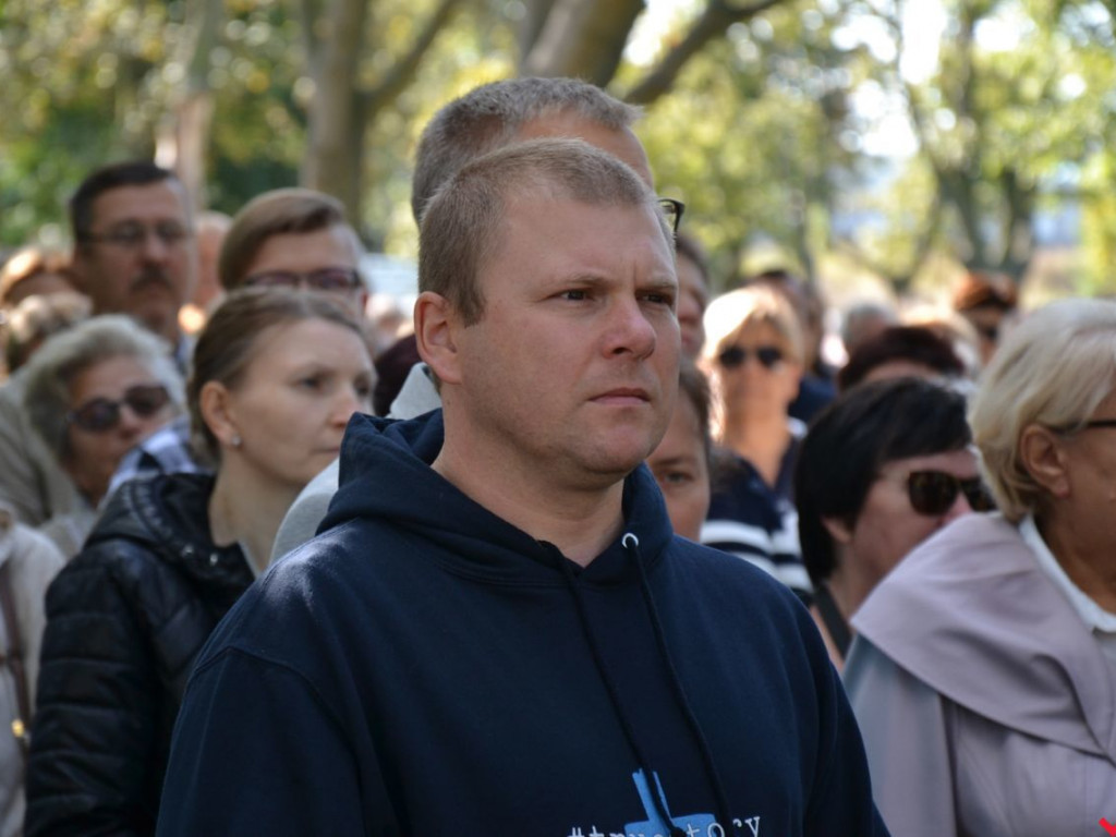 W obronie wiary i wartości. Setki osób w akcji Września pod Krzyżem