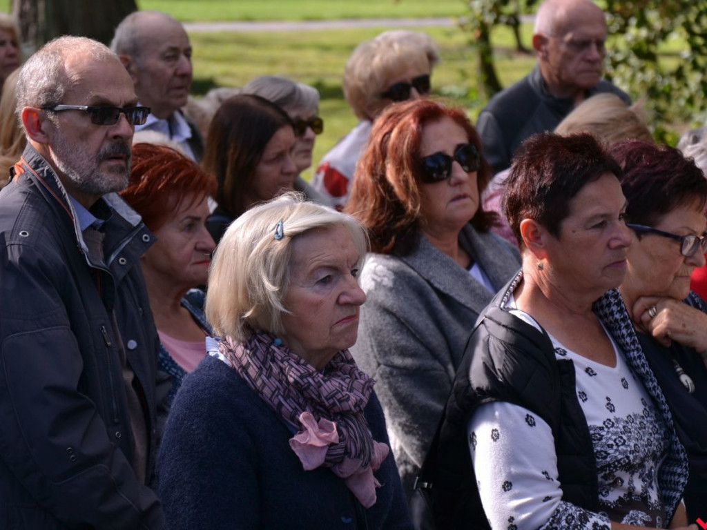 W obronie wiary i wartości. Setki osób w akcji Września pod Krzyżem
