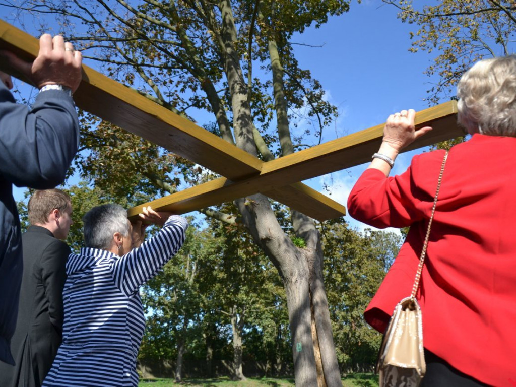 W obronie wiary i wartości. Setki osób w akcji Września pod Krzyżem