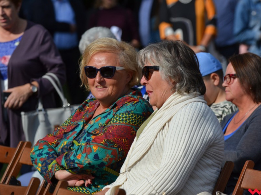 Ponownie odsłonięto pomnik Słowackiego. Krótko potem burmistrz zadziwił mieszkańców