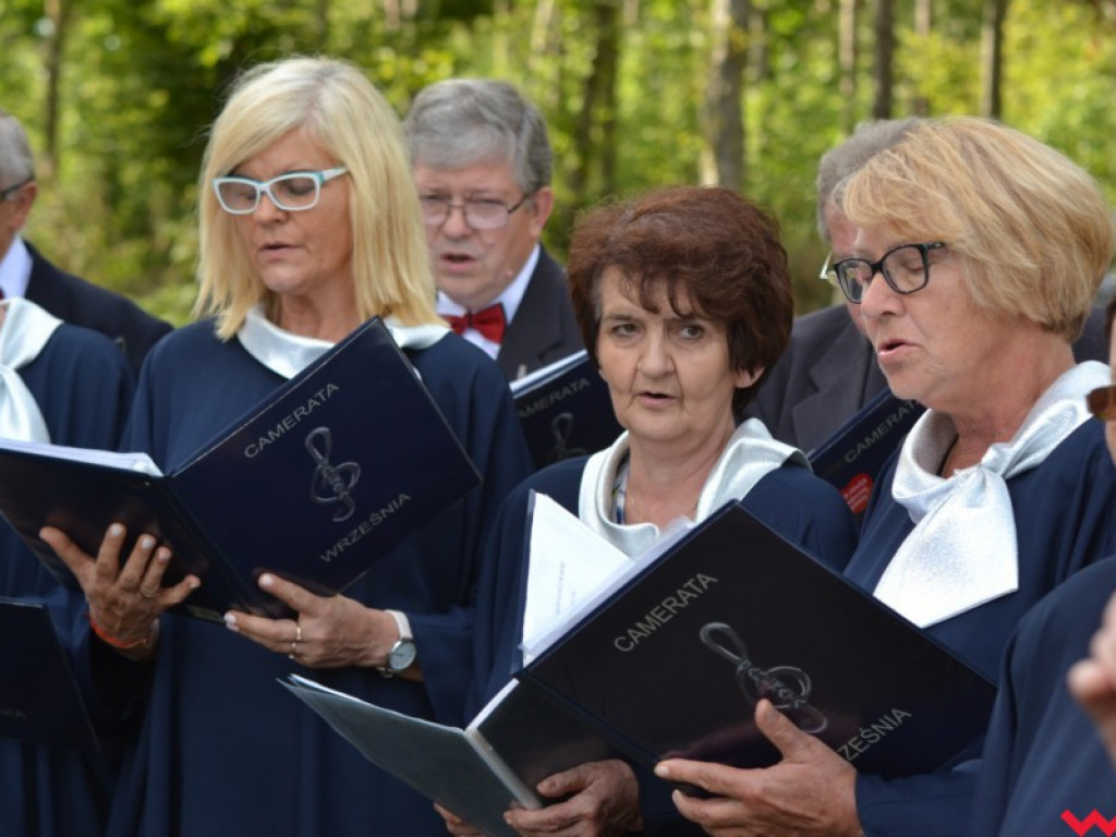 Ponownie odsłonięto pomnik Słowackiego. Krótko potem burmistrz zadziwił mieszkańców