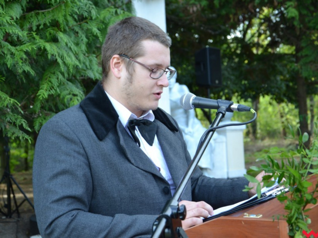 Ponownie odsłonięto pomnik Słowackiego. Krótko potem burmistrz zadziwił mieszkańców