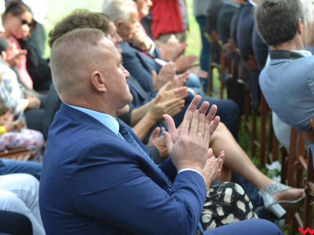 Ponownie odsłonięto pomnik Słowackiego. Krótko potem burmistrz zadziwił mieszkańców