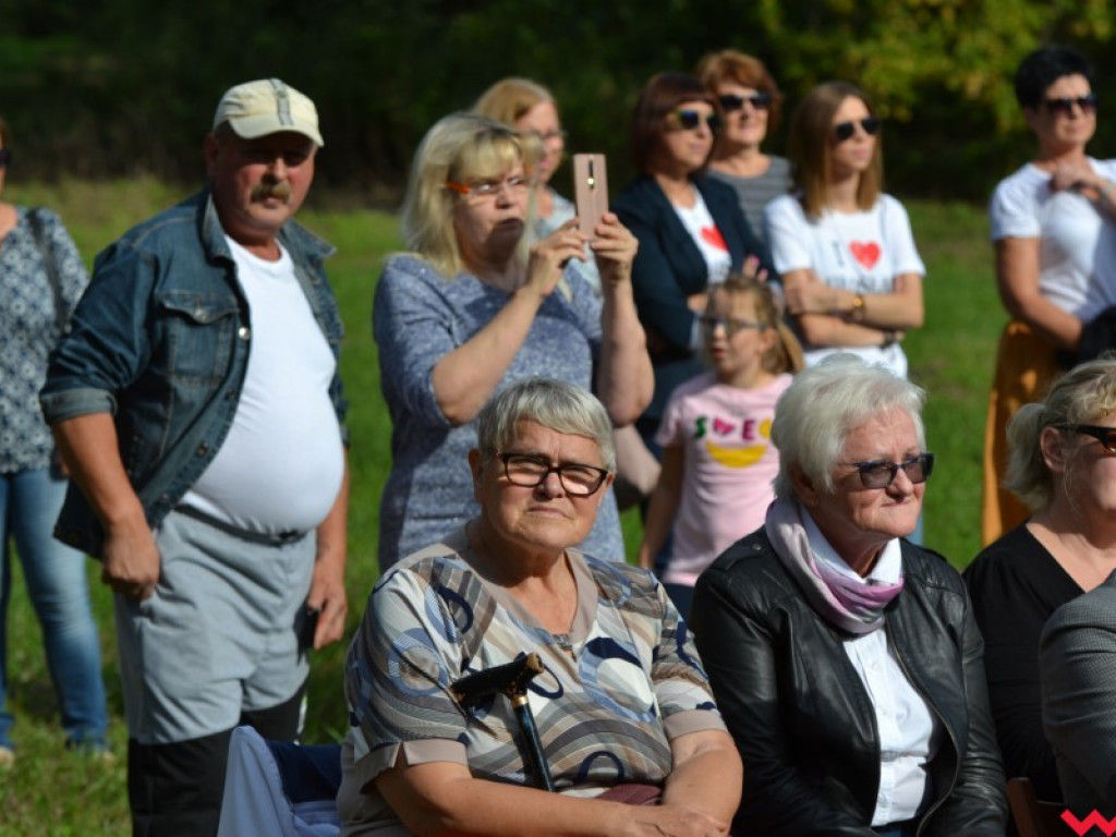 Ponownie odsłonięto pomnik Słowackiego. Krótko potem burmistrz zadziwił mieszkańców