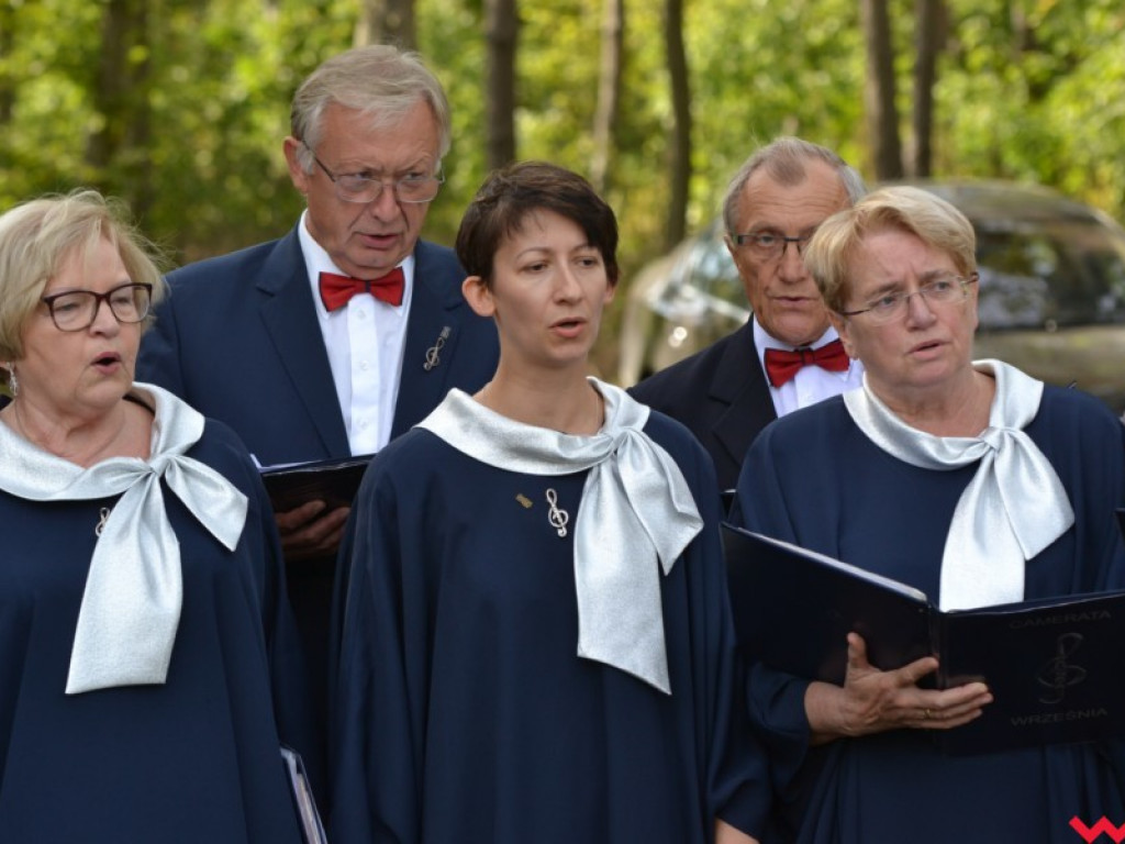 Ponownie odsłonięto pomnik Słowackiego. Krótko potem burmistrz zadziwił mieszkańców