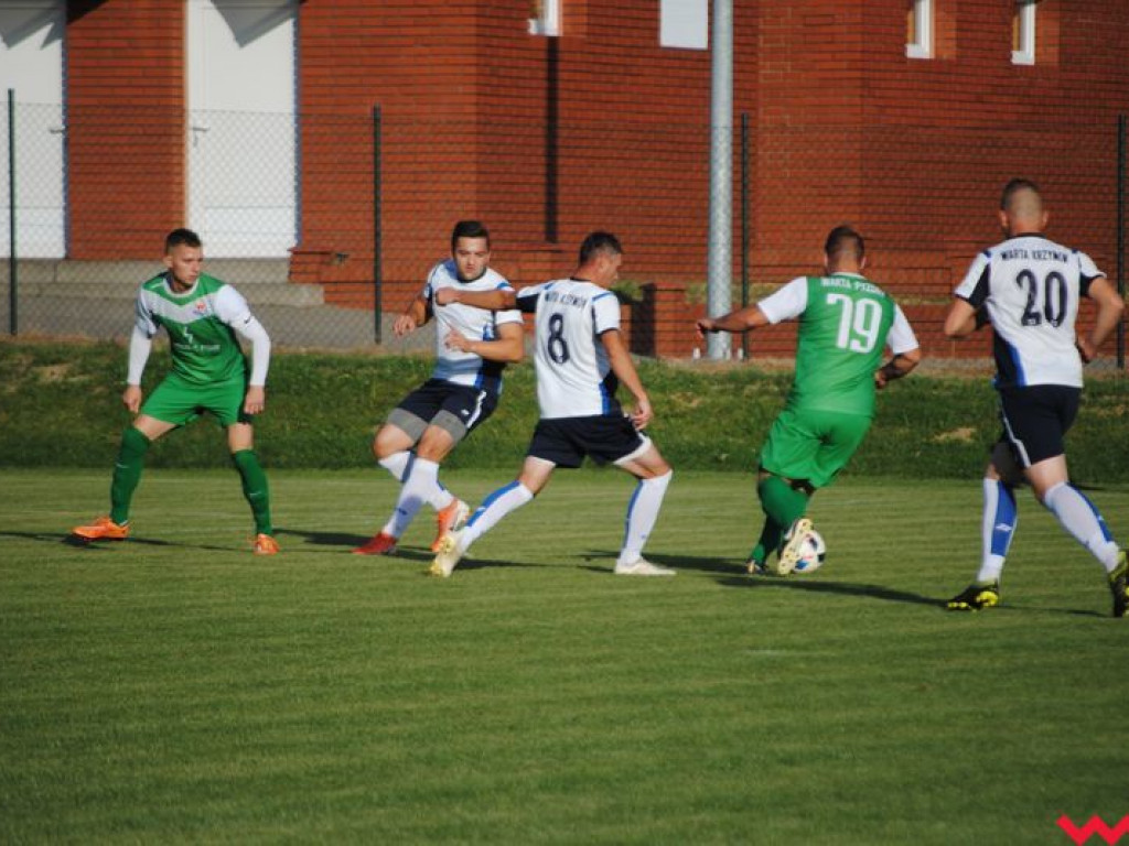 Niezłe widowisko w Pyzdrach. Warta dzieli się punktami ze swoją imienniczką z Krzymowa