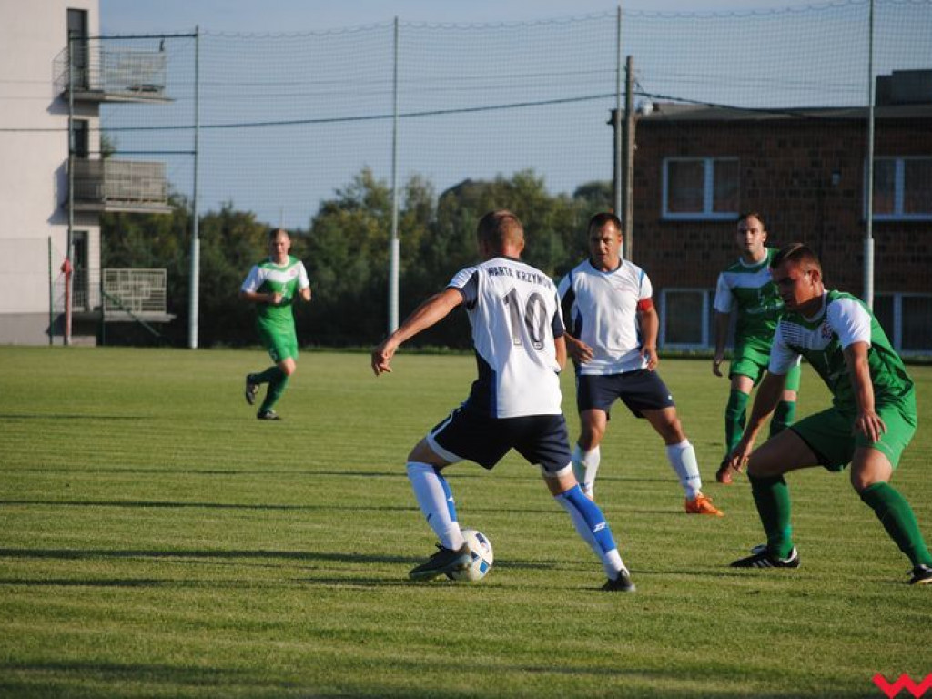 Niezłe widowisko w Pyzdrach. Warta dzieli się punktami ze swoją imienniczką z Krzymowa