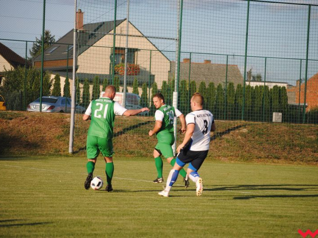 Niezłe widowisko w Pyzdrach. Warta dzieli się punktami ze swoją imienniczką z Krzymowa