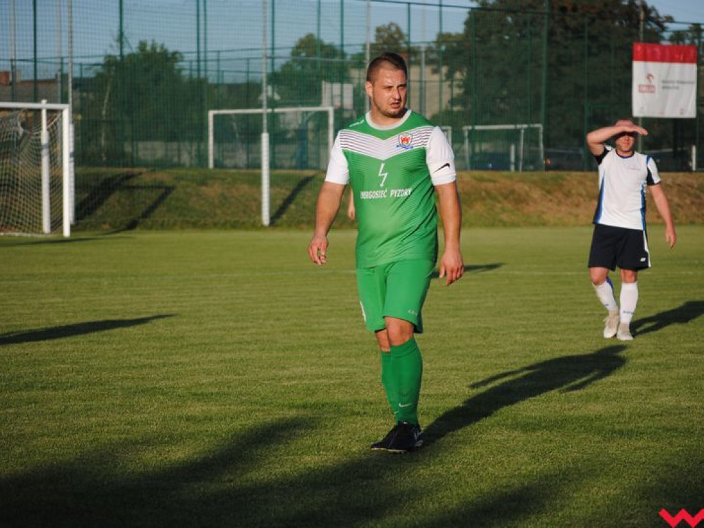 Niezłe widowisko w Pyzdrach. Warta dzieli się punktami ze swoją imienniczką z Krzymowa