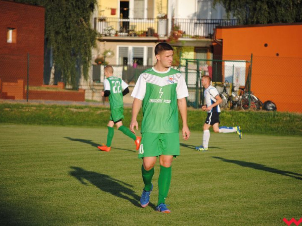 Niezłe widowisko w Pyzdrach. Warta dzieli się punktami ze swoją imienniczką z Krzymowa