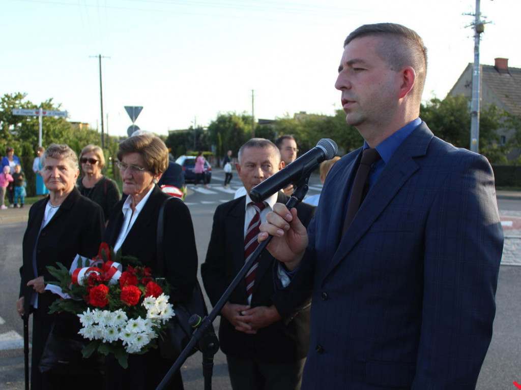 Pamięć o wojennych latach nadal trwa. Neklanie wspominali Zesłańców Sybiru