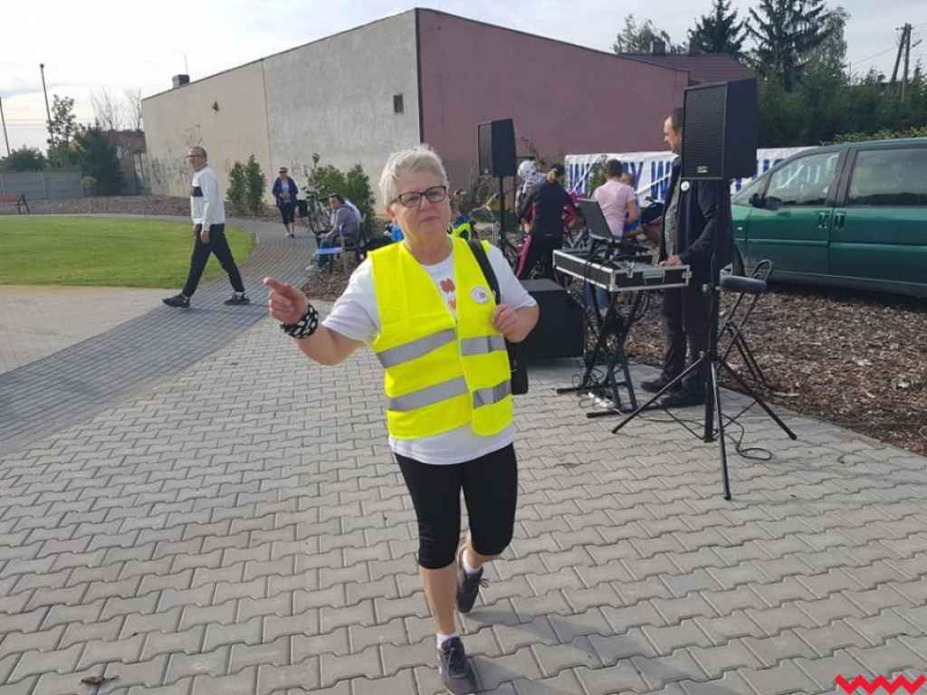 Udana wycieczka po gminie Miłosław. Na rowery wsiedli i starsi, i młodsi mieszkańcy