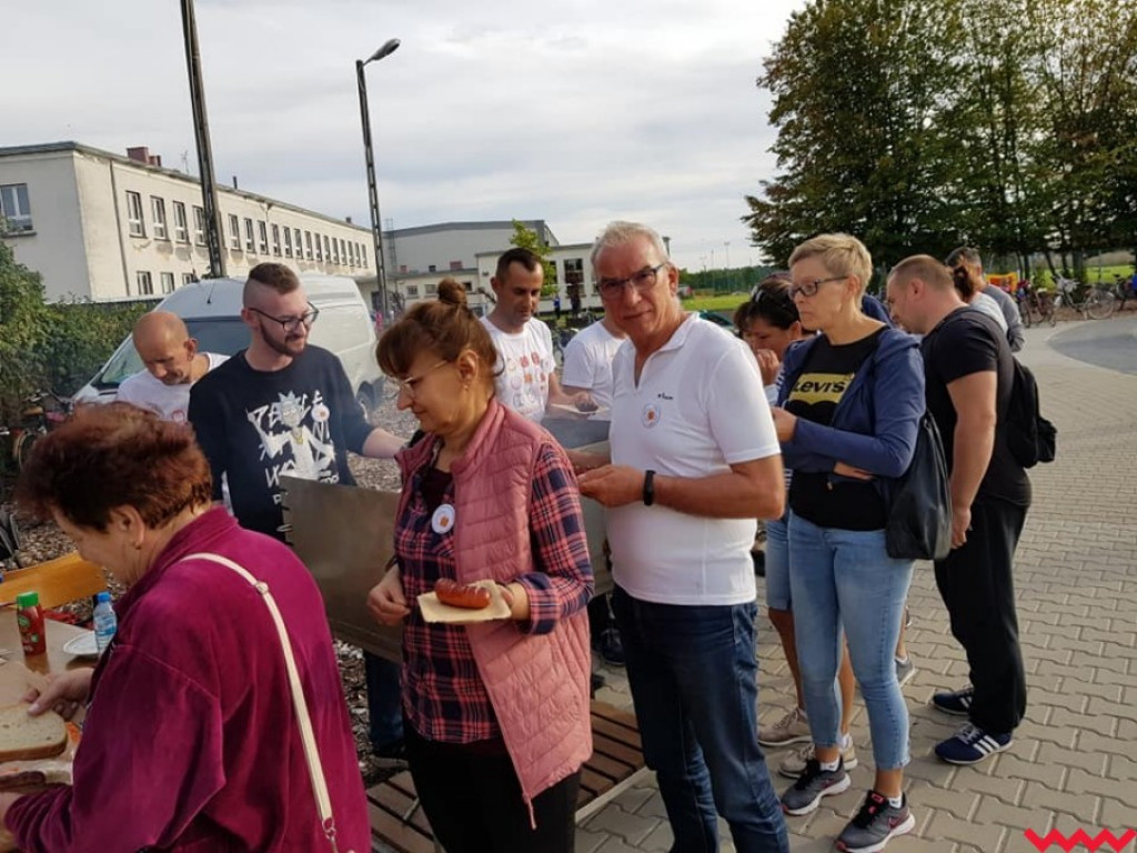 Udana wycieczka po gminie Miłosław. Na rowery wsiedli i starsi, i młodsi mieszkańcy