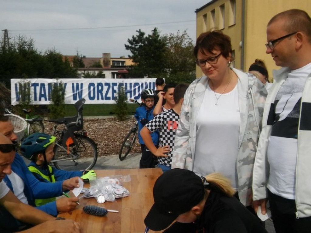 Udana wycieczka po gminie Miłosław. Na rowery wsiedli i starsi, i młodsi mieszkańcy