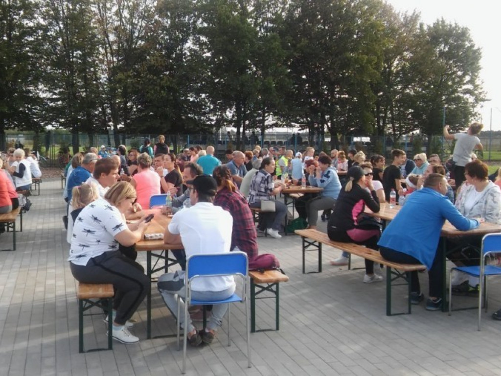 Udana wycieczka po gminie Miłosław. Na rowery wsiedli i starsi, i młodsi mieszkańcy