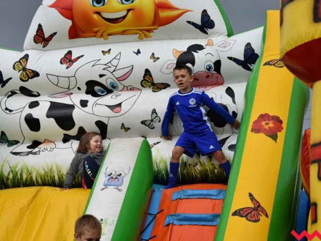 Wilka feta z okazji piątych urodzin Football Academy Miłosław