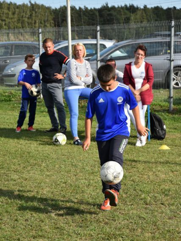 Wilka feta z okazji piątych urodzin Football Academy Miłosław