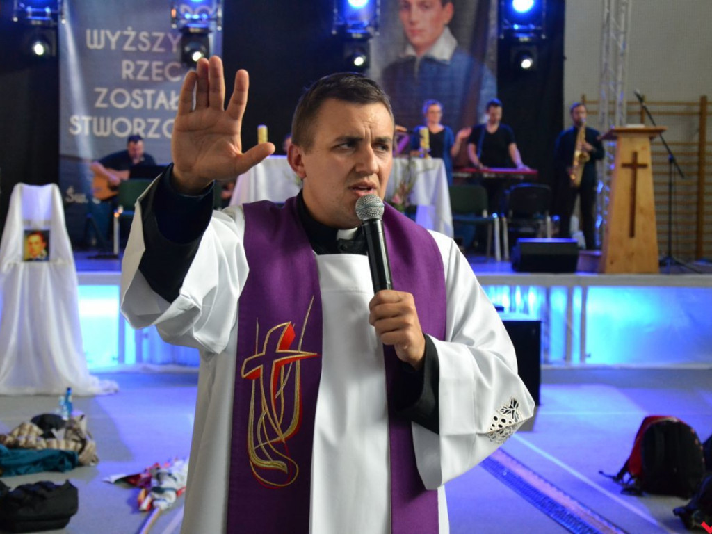 Wielkie religijne uniesienie na Spotkaniu Młodzieży „Kostka 2019” we Wrześni