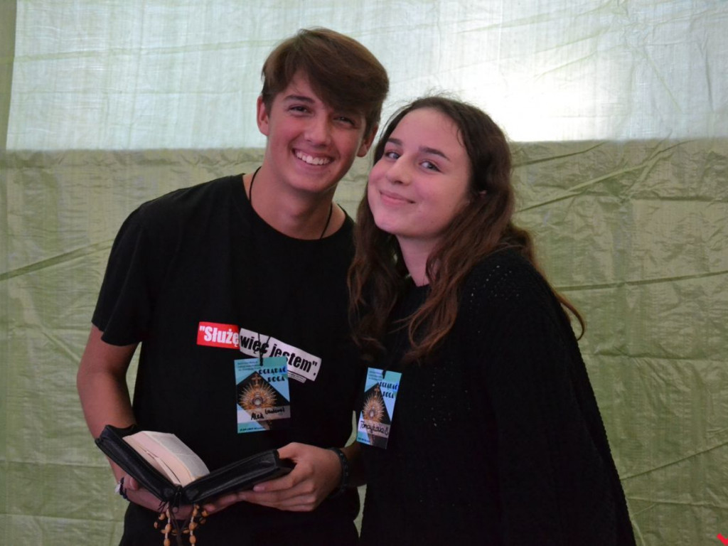 Wielkie religijne uniesienie na Spotkaniu Młodzieży „Kostka 2019” we Wrześni