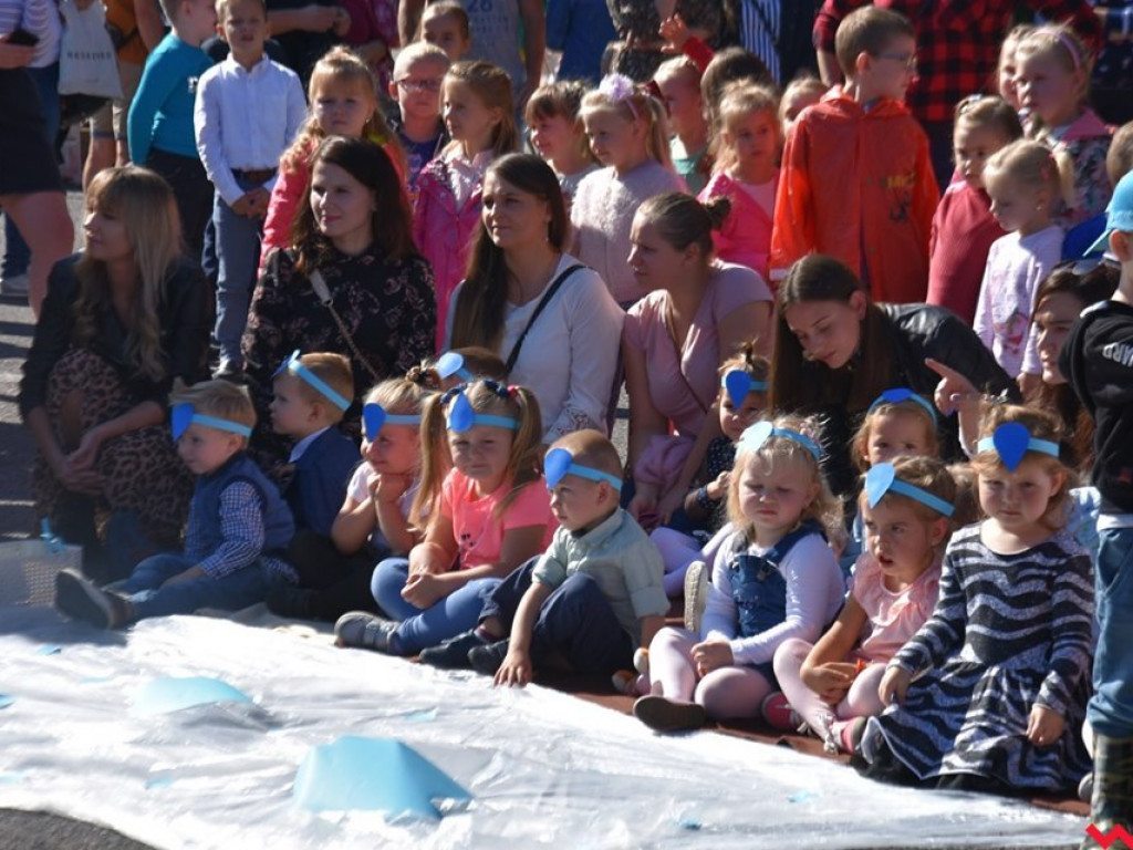 Bawili się i pomagali. Festyn parafialny w Pyzdrach.