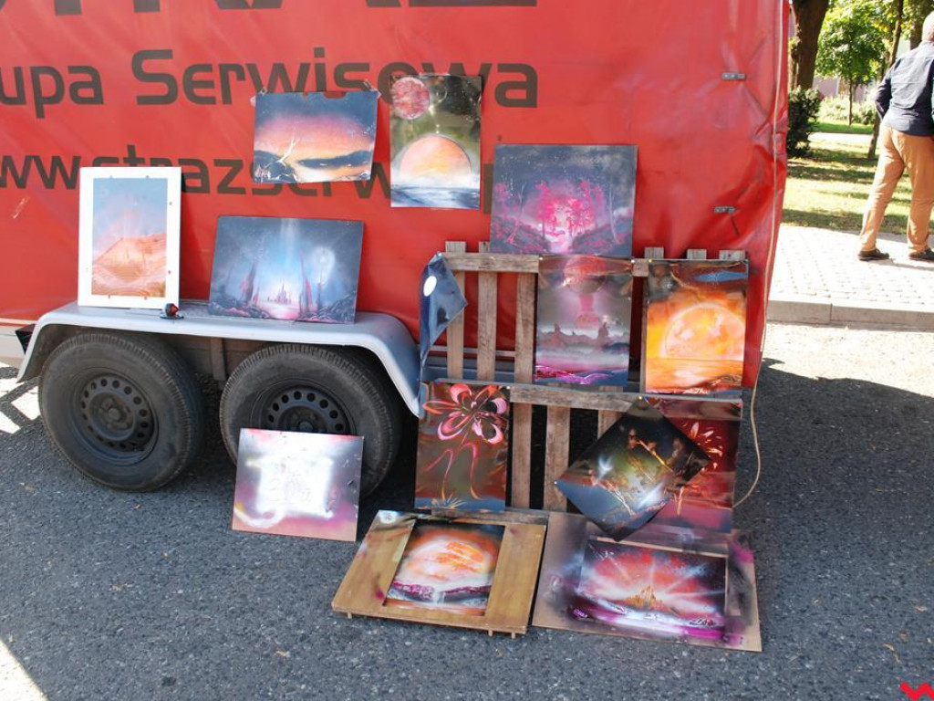 Bawili się i pomagali. Festyn parafialny w Pyzdrach.