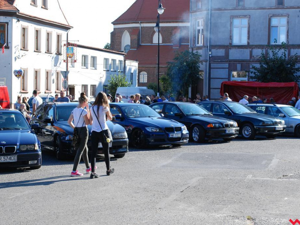 Bawili się i pomagali. Festyn parafialny w Pyzdrach.