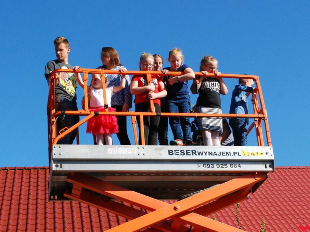 Bawili się i pomagali. Festyn parafialny w Pyzdrach.