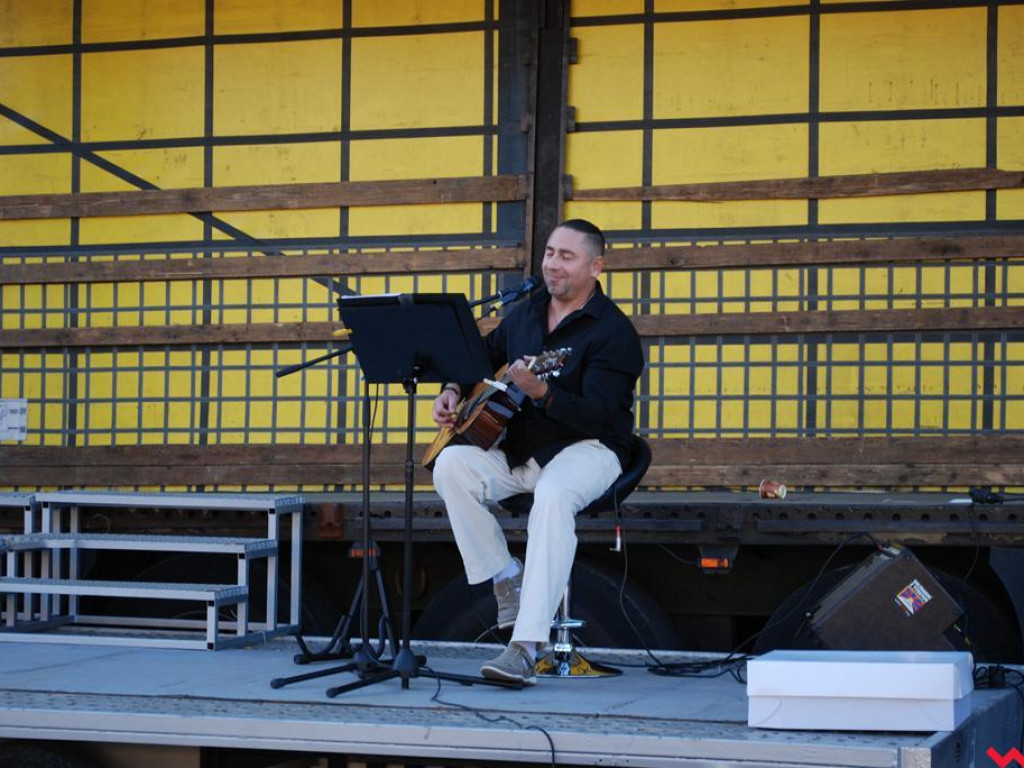 Bawili się i pomagali. Festyn parafialny w Pyzdrach.