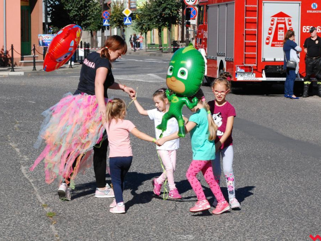Bawili się i pomagali. Festyn parafialny w Pyzdrach.