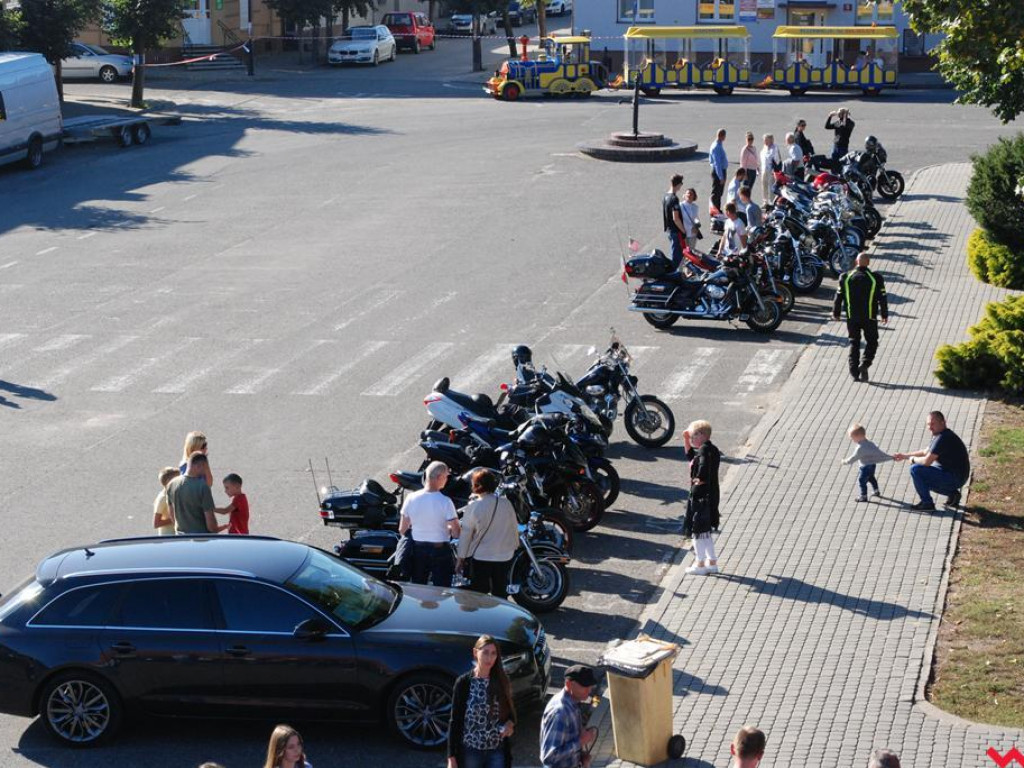 Bawili się i pomagali. Festyn parafialny w Pyzdrach.