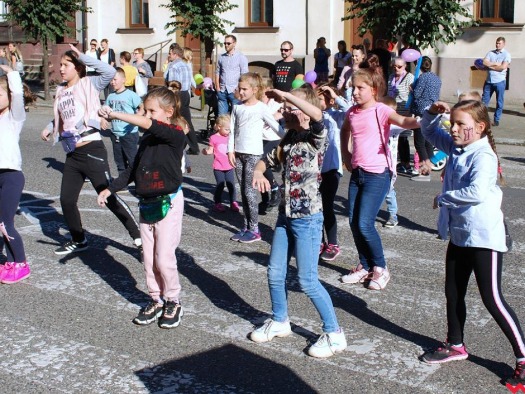 Bawili się i pomagali. Festyn parafialny w Pyzdrach.