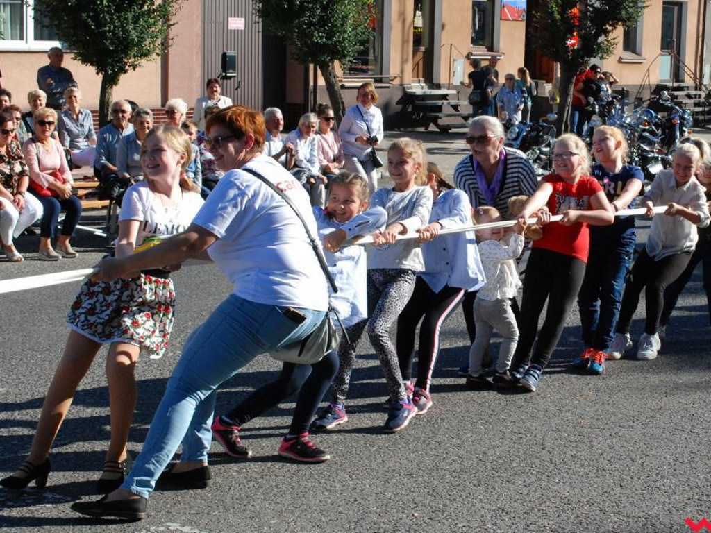 Bawili się i pomagali. Festyn parafialny w Pyzdrach.