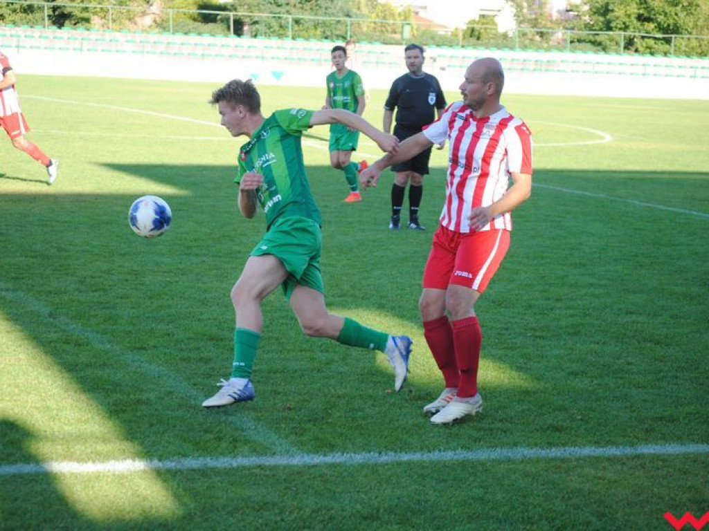 Żal straconych punktów. Rezerwy Victorii remisują z LKS Ślesin