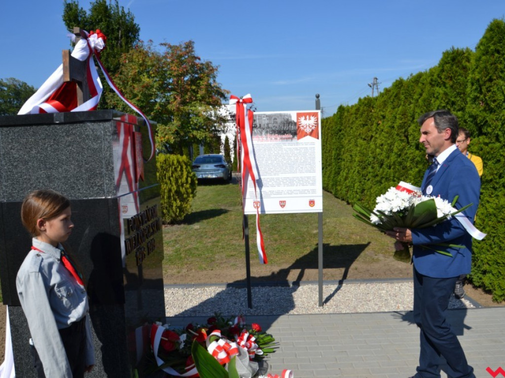 Odsłonięto pomnik ku czci Powstańców Wielkopolskich