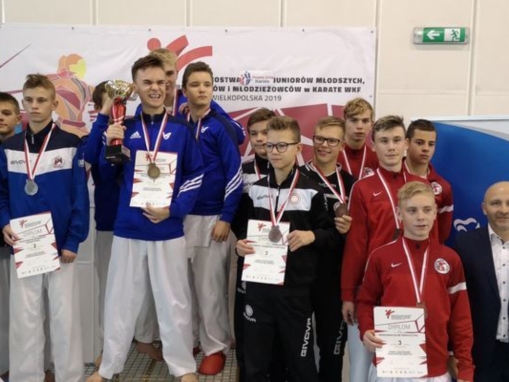 Cztery medale zawodników Wrzesińskiego Klubu Karate w pierwszym powakacyjnym starcie