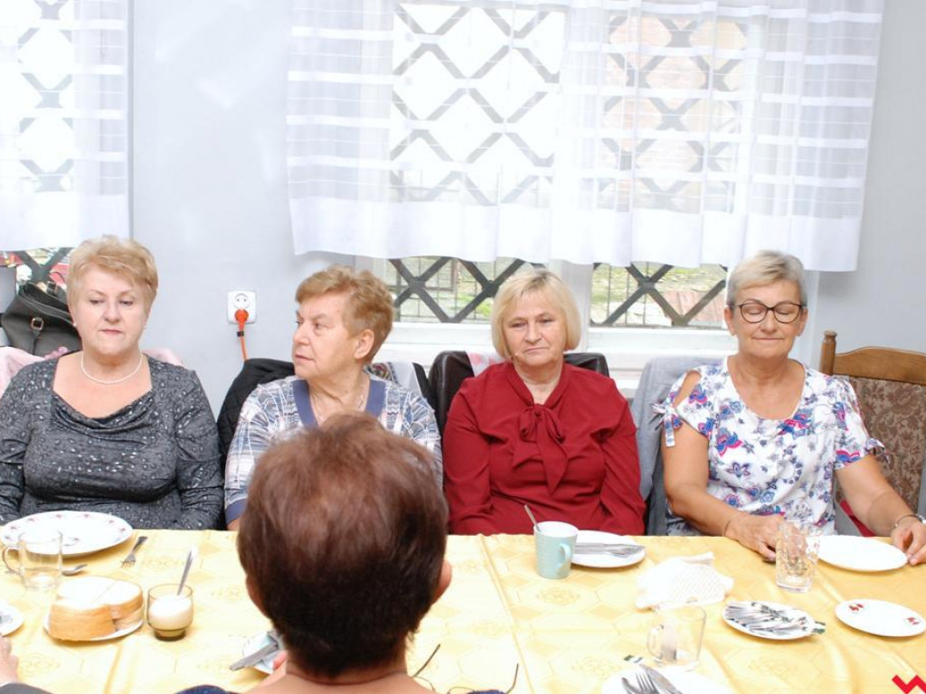 Życzenia, podziękowania i łzy wzruszenia. Przewodnicząca pyzdrskiego koła emerytów rezygnuje ze stanowiska