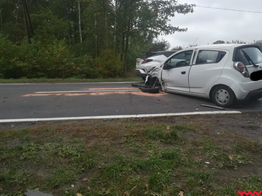 Seria wypadków na drodze wojewódzkiej 442 . Dziś doszło do zdarzenia w Kruszynach