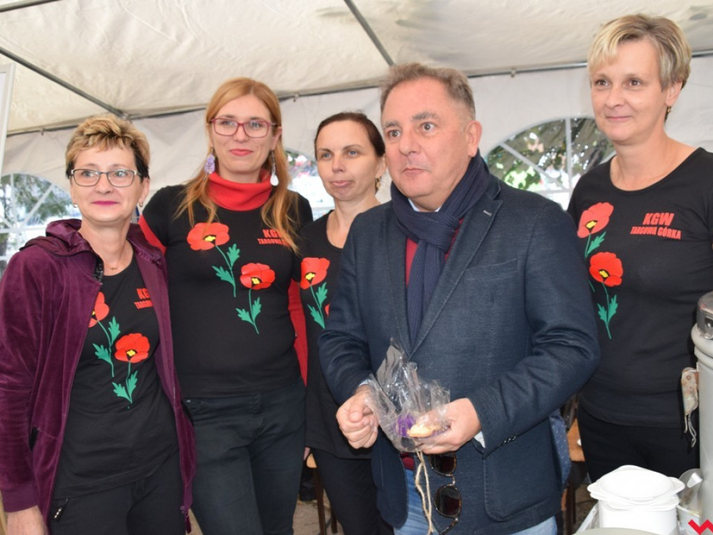Skarby ze spiżarni gospodyń i patelnia mistrza, czyli pierwsze Powiatowe Święto Smaków